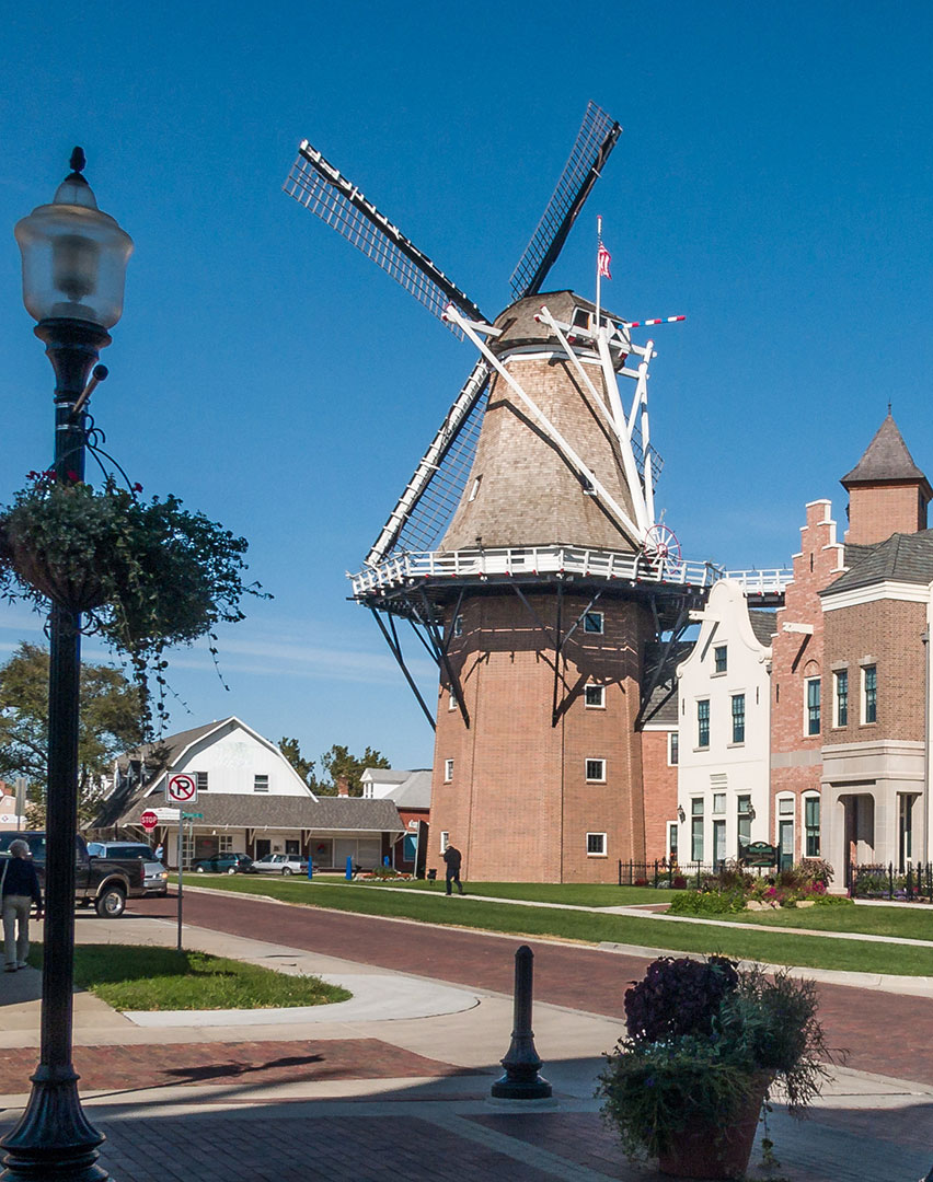 pella_windmill_contact